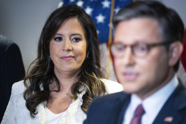 Stefanik: FBI skjuler info om Irans angrep på Trump