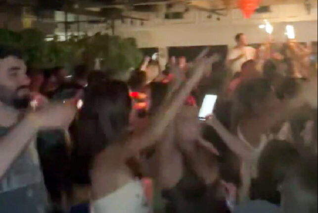 Kort stemnings&shy;rapport fra en bar i Tel Aviv sist helg