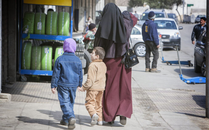 Iran oppretter eget mental&shy;sykehus for hijab-nektere