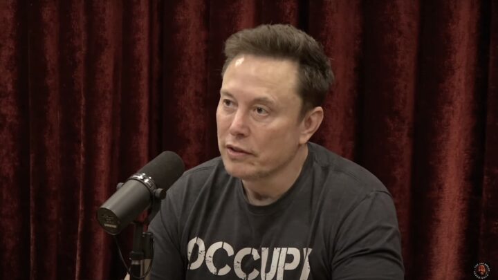 Elon Musk: –&NoBreak;&nbsp;Hvis Kamala Harris vinner, vil X trues av nedstengning