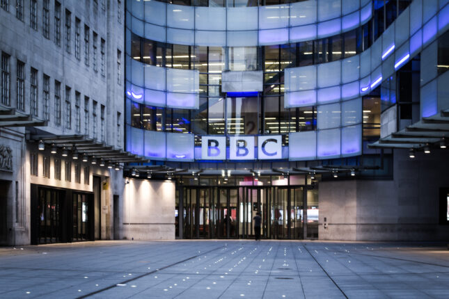 BBC-ansatte melder seg ut av fag&shy;forening etter å ha blitt bedt om å kle seg i palestinske farger