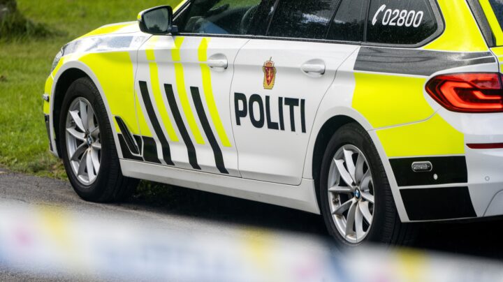 Mann med skytevåpen og eksplosiver arrestert på Romerike