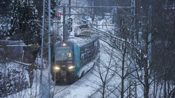 Konduktører på togene utsettes for mer og grovere vold