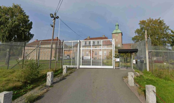 Oslo-kvinne (47) tiltalt for sex med mindreårig gutt