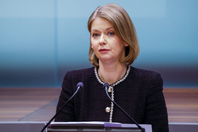 Norges Bank øker kronesalget til 250 millioner daglig i januar