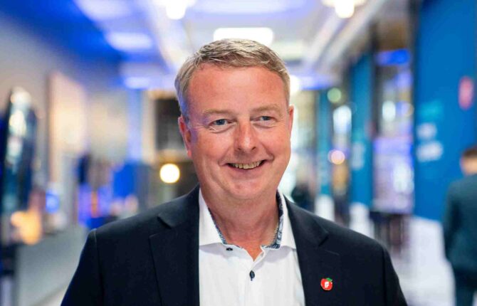 Høyrekoalisjon vil lokke offentlig ansatte på jobb med bonus