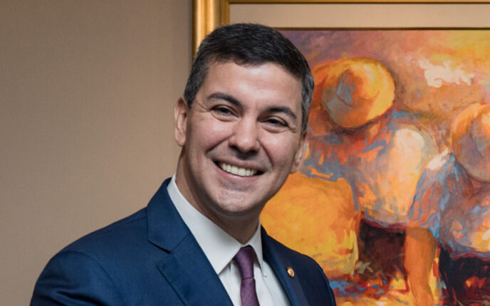 Kinesisk diplomat ba Paraguay bryte med Taiwan: Fikk 24 timer på å pakke kofferten