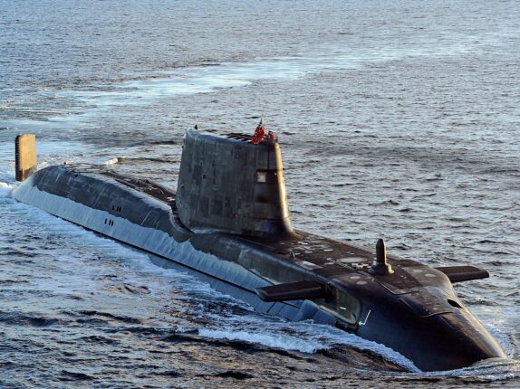Royal Navy endrer navn på HMS «Agincourt», vil ikke krenke Frankrike
