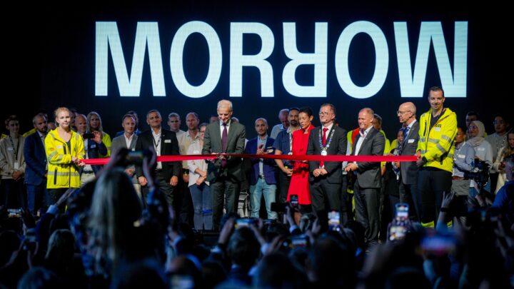 Morrow batteri­fabrikk sier opp 50 ansatte og trår på bremsen