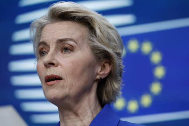 Ursula ringte og Trump var smørblid - toll utsatt til 9. juli