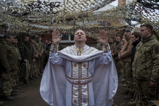 Ukrainas 155. brigade trent i Frankrike, skulle vært helter, faller fra hverandre
