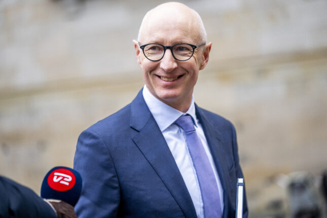 Mette F. innkaller danske toppsjefer til krisemøte