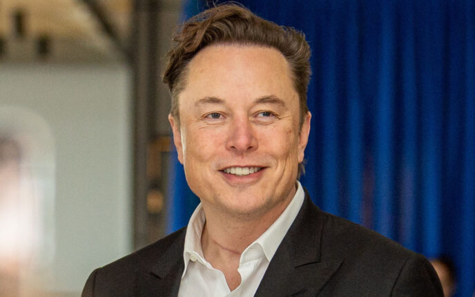 Det koker i Brussel: EU vurderer retts&shy;lige skritt mot Elon Musk for inn&shy;blanding i tysk valg