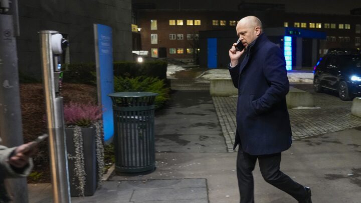Vedum tar avstand fra klima­politikken Sp støttet i regjering