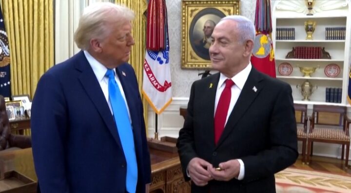 Et nært vennskap og en spesiell gave: Netanyahu ga Trump en personsøker i gull