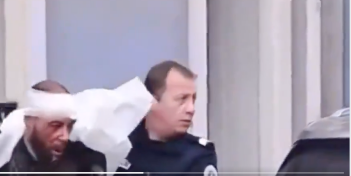 Algerie avslo å ta imot terrorist ti ganger, Frankrike lover reaksjoner