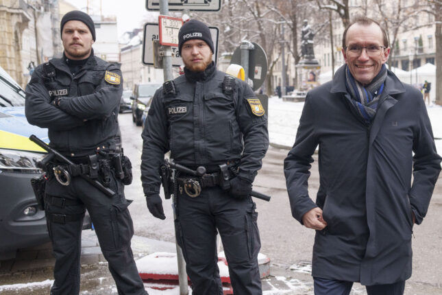 Barth Eide: Ukraina må få delta