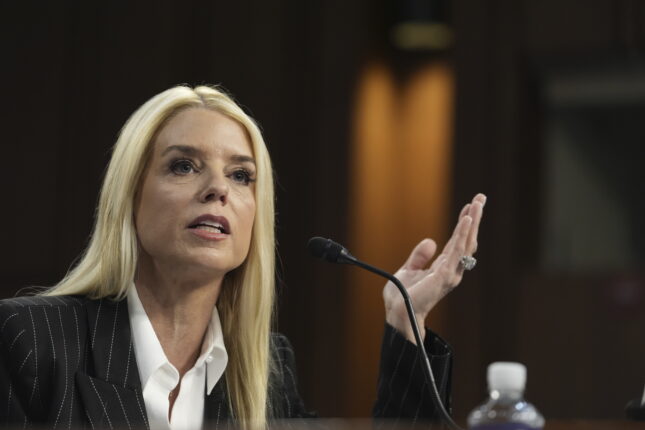 USAs nye justisminister heter Pam Bondi
