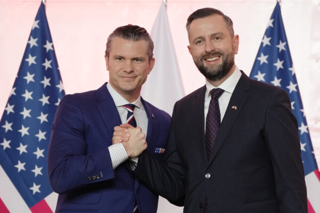 Hegseth: USA vil ikke ha styrker i Europa til all tid