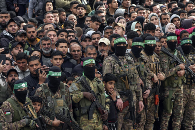 Hamas' krigsforbrytelser i direktesending