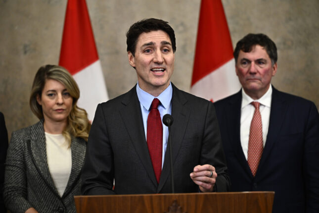 25 prosent toll for Canada og Mexico, 10 prosent for Kina