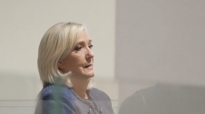 Le Pen fradømmes adgangen til å stille til valg – utestenges fra president&shy;valget i 2027