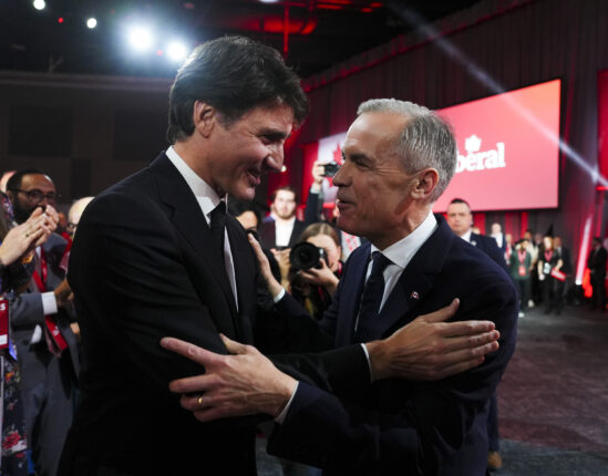 Justin Trudeau går av
