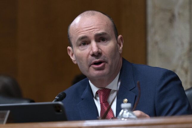 Senator Mike Lee reagerer sterkt på bunkersboikott fra Norge: – På tide å forlate NATO