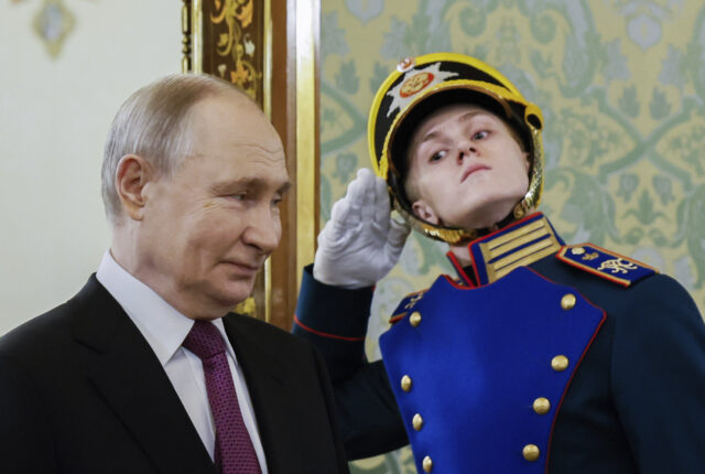 Putin støtter våpenhvile, men med visse reservasjoner