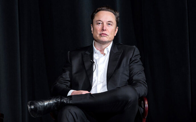 Musk vurderer exit fra Trump-regjeringen på grunn av venstre&shy;sidens angrep