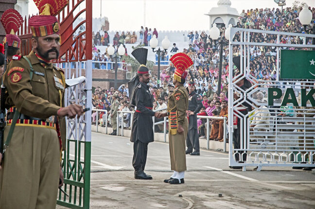 India kutter diplomatiske bånd med Pakistan efter tirsdagens terror&shy;angrep