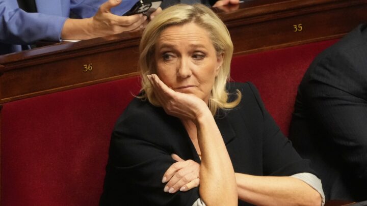 Tyst som i graven om Le Pen: Ingen norske politikere tør si ett ord