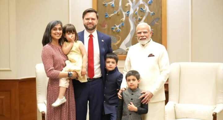 India: Varm vel&shy;komst for J.D. Vance og hans indiske kone