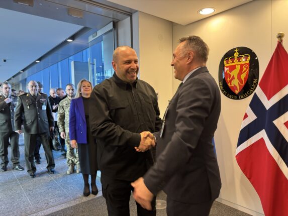 Norge bidrar med 10 milliarder til ukrainsk brigade