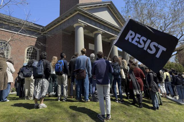 Harvard-universitetet til søksmål mot Trumps pengestans
