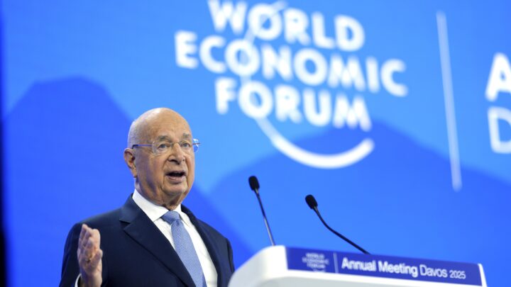 World Economic Forum innleder granskning av Klaus Schwab