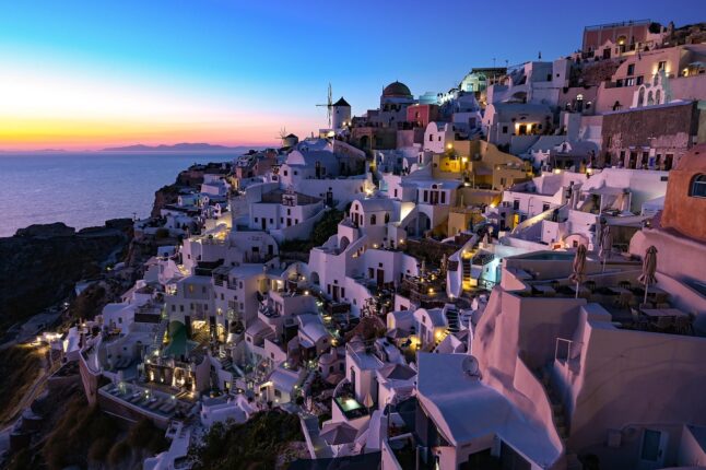 Forskere undersøker hvor farlig det neste vulkanutbruddet på Santorini kan bli