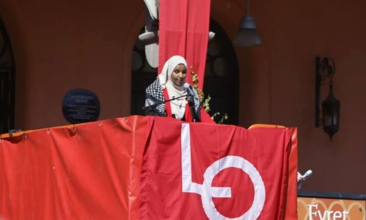 Marian Hussein (SV): Advarte mot fascisme – iført hijab