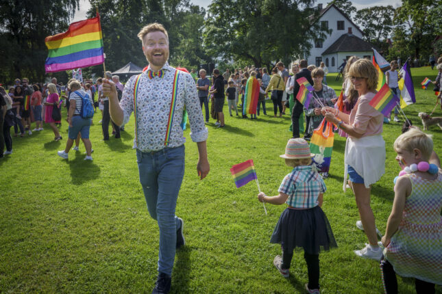 Barnehagelærers motstand mot Pride vekker reaksjoner fra foreldre