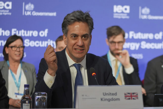 Miliband planlegger kraftig økning i subsidier til vindkraft