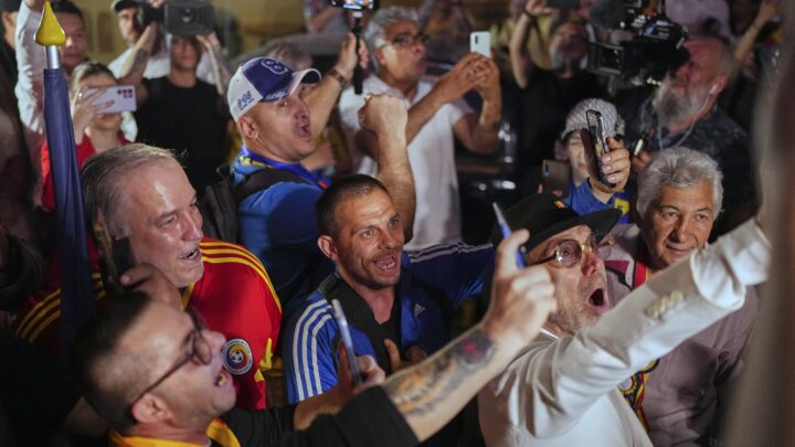 Simion vinner første valgrunde i Romania enda klarere enn ventet