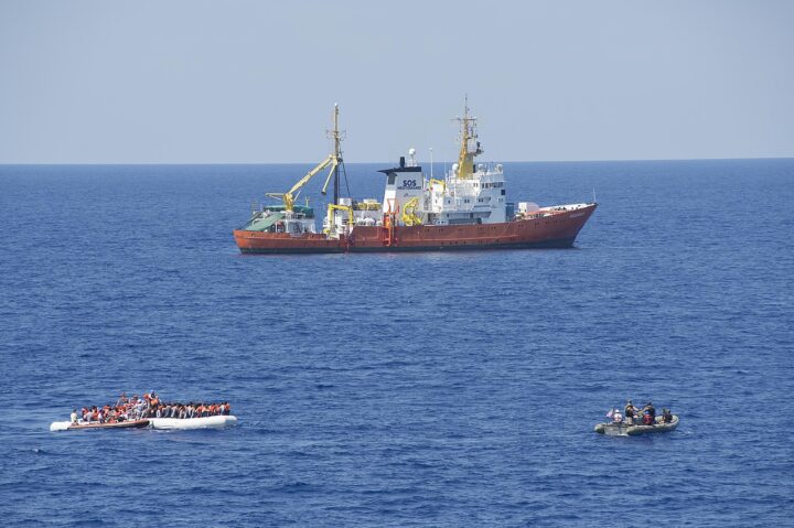 Tyskland stopper finansieringen av «rednings&shy;båter» i Middel&shy;havet