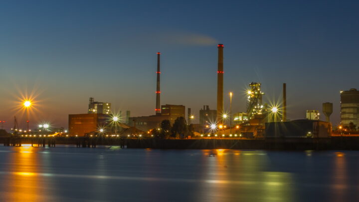 ArcelorMittal dropper «grønn» stål­produksjon i Tyskland