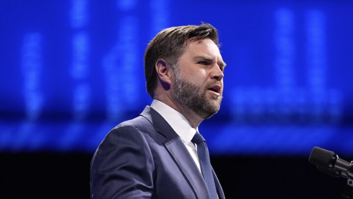J.D. Vance: – Iran har fortsatt anriket uran