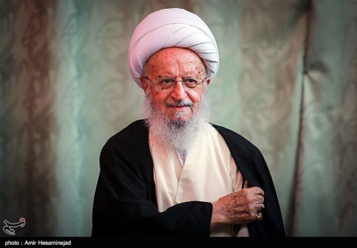 Iran utsteder fatwa mot Donald Trump for å «føre krig mot Allah»