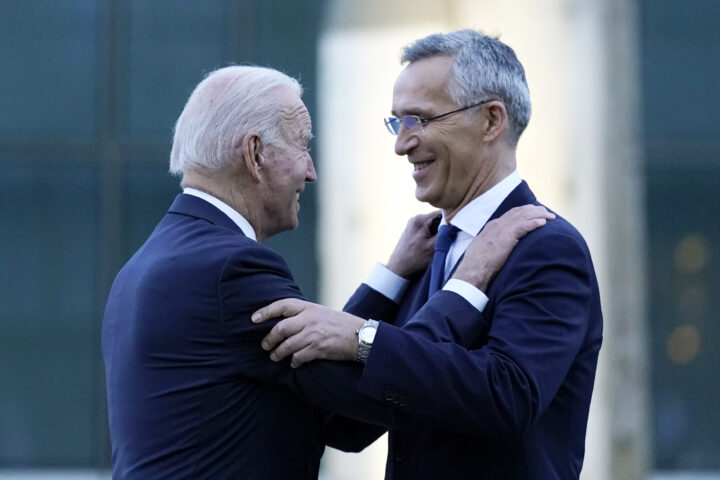 NTB later som om Bidens mentale forfall beror på «anklager»