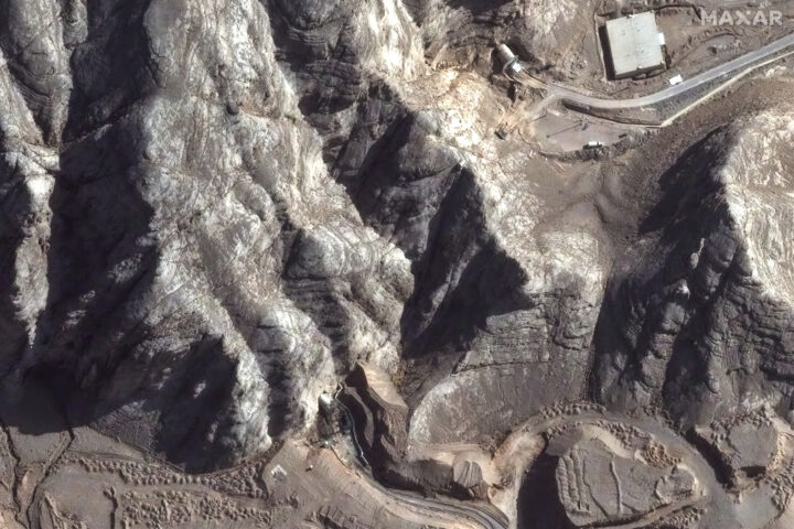 Trump avfeier media: – Irans atomanlegg er fullstendig ødelagt