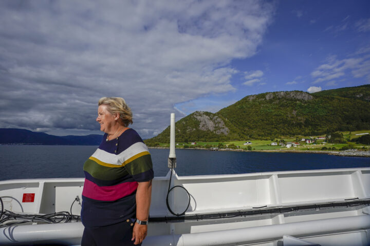 Oppsagte verftsarbeidere må betale for egen lønn