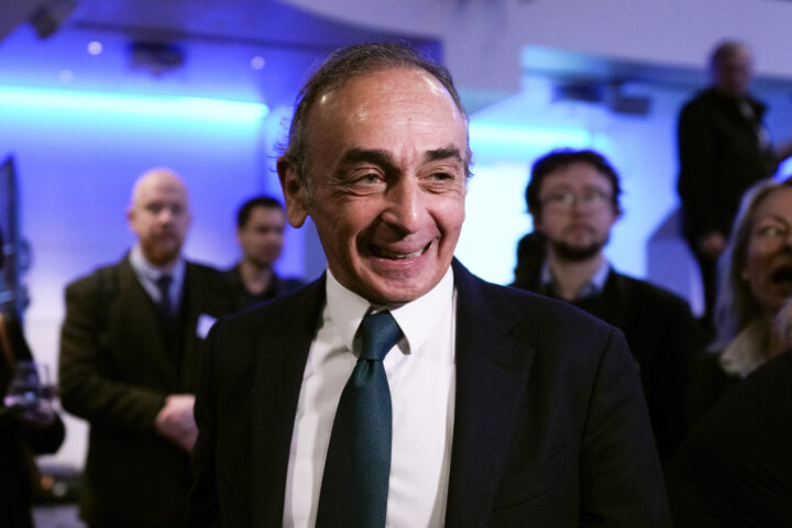 Éric Zemmour mener opptøyene i Paris var en «sivilisatorisk geriljakrig»