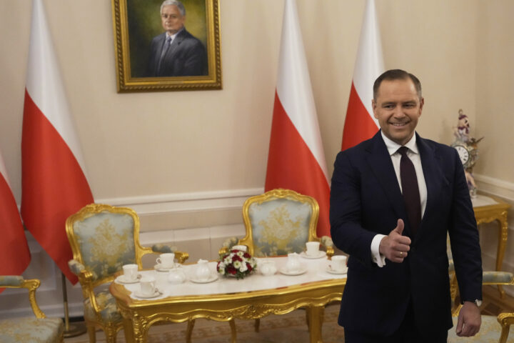 Polens påtroppende president Nawrocki har snakket med Trump